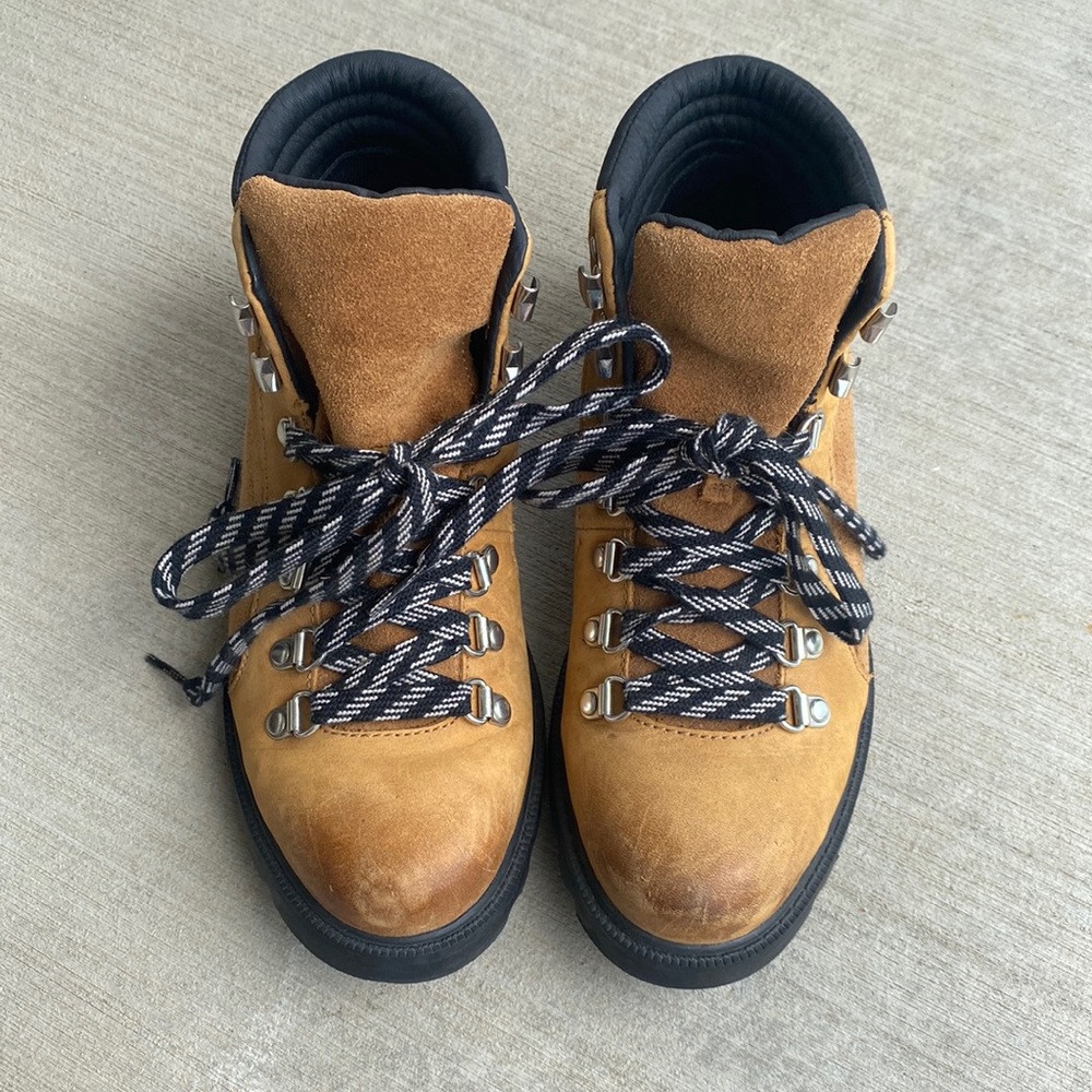 Sorel Tan and Black Winter Boots